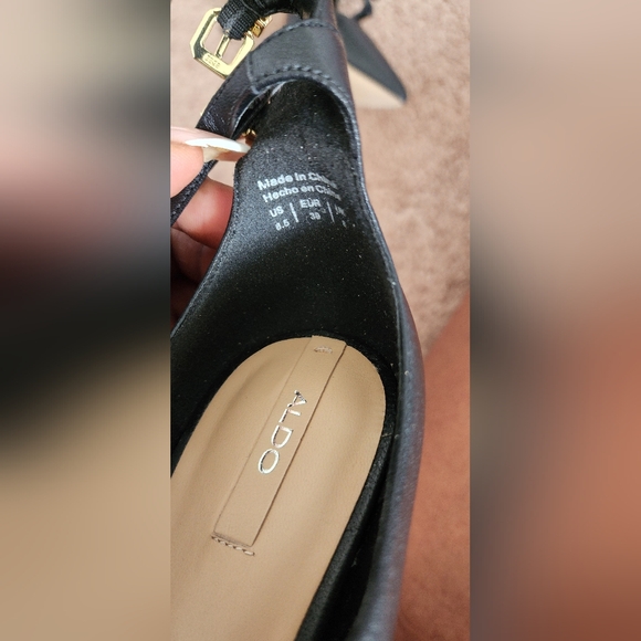 Elegant Black Strappy Heels - Picture 5 of 6
